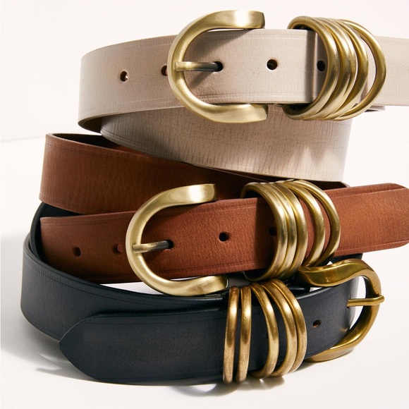 Free People Accessories - Free People cream Rori leather belt